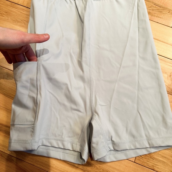 Gilly Hicks Active Dress - Picture 3 of 4